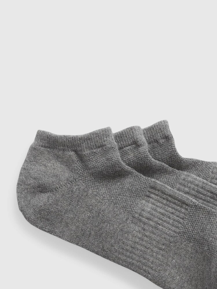 Gap Grey Adults 3 Pack Athletic Ribbed Ankle Socks - Image 2 of 2 Gap Grey Adults 3 Pack Athletic Ribbed Ankle Socks - Image 2 of 2