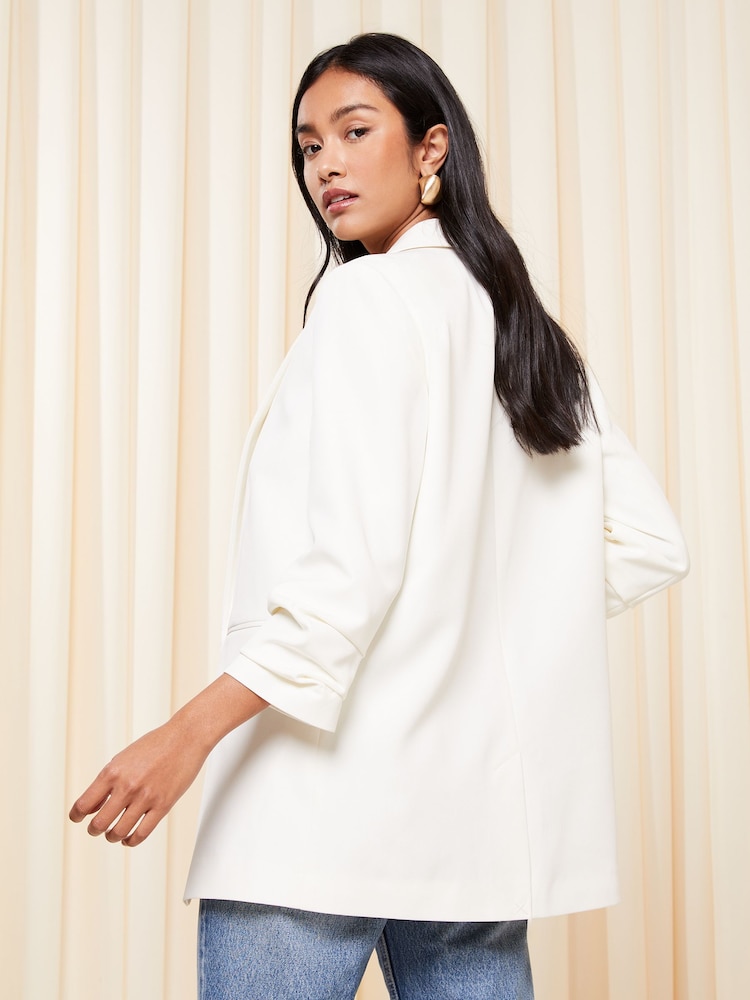 Friends Like These Ivory White Petite Edge to Edge Tailored Blazer - Image 4 of 4