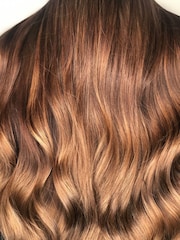 Olaplex No. 4 Bond Maintenance Shampoo 1000ml (worth £112) - Image 5 of 10