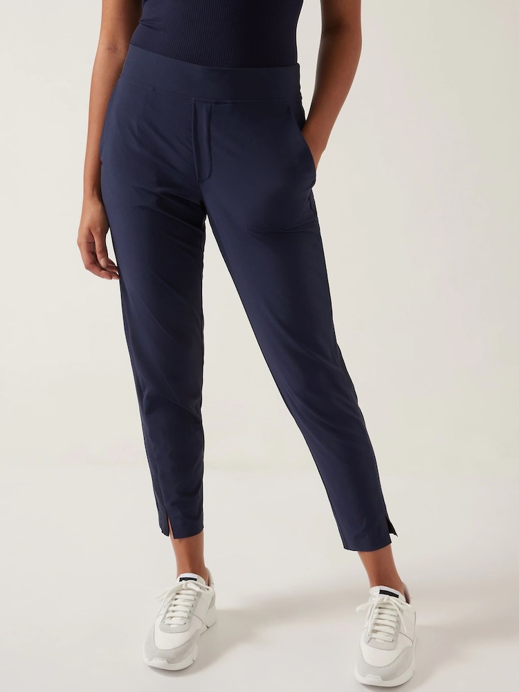 Blauw - Athleta - Brooklyn - Vederlichte enkellange broek met halfhoge taille - Image 2 of 4