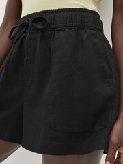 Gap Black High Rise Pull On Utility Shorts - Image 3 of 4