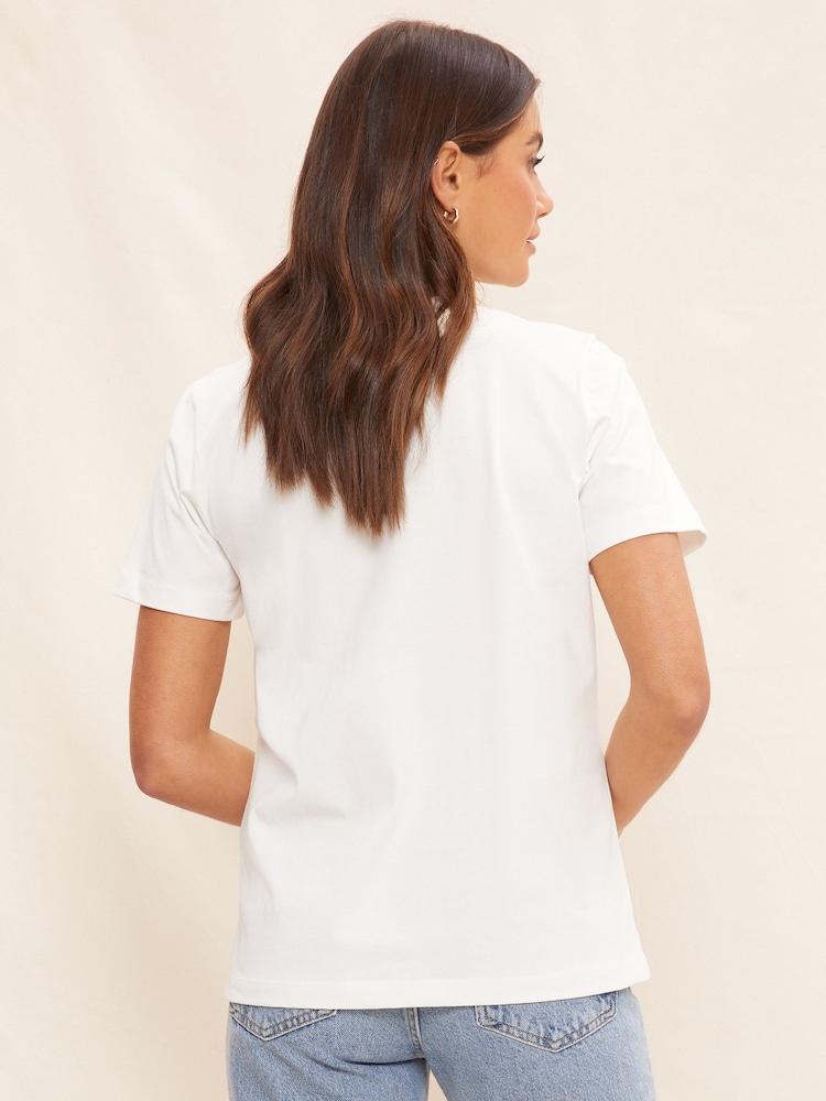 Friends Like These White Round Neck Heart Embroidered T-Shirt - Image 2 of 4