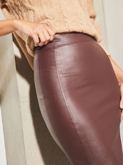 Lipsy Berry Red Faux Leather Pencil Skirt - Image 4 of 4
