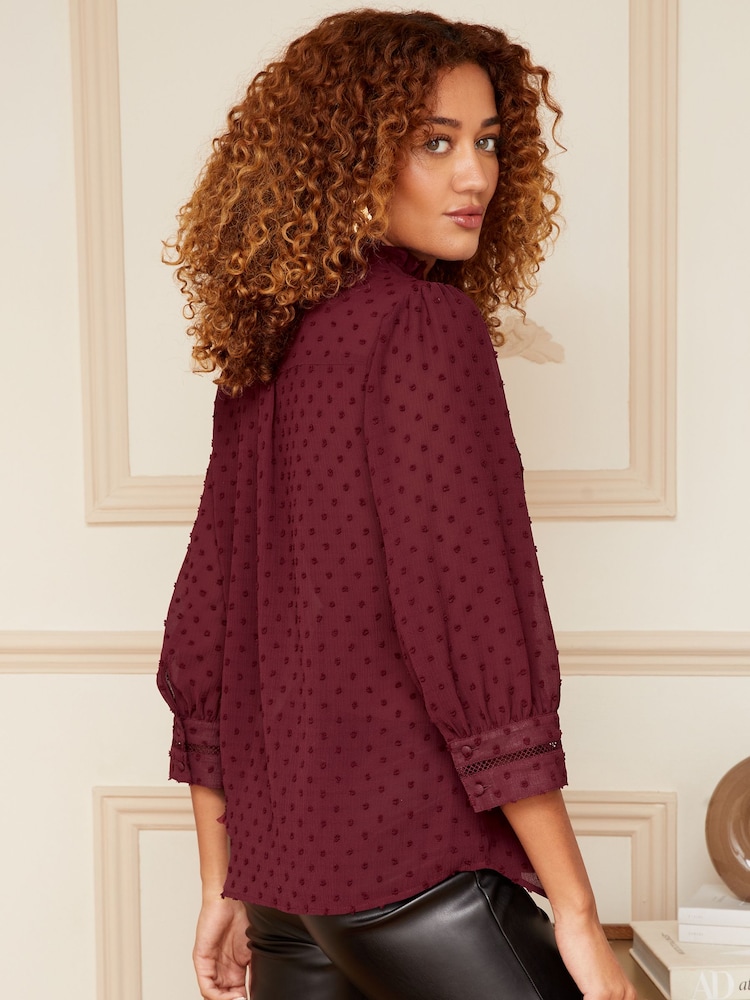 Rouge bordeaux - Love & Roses Dobby Polka Dot Lace Trim 3/4 Chemisier Bouton à travers - Image 3 of 4