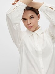 Mamalicious White Long Sleeve Button Up Maternity Shirt - Image 4 of 5