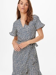 ONLY Blue Floral Ditsy Short Sleeve Wrap Summer Midi Dress - Image 2 of 5