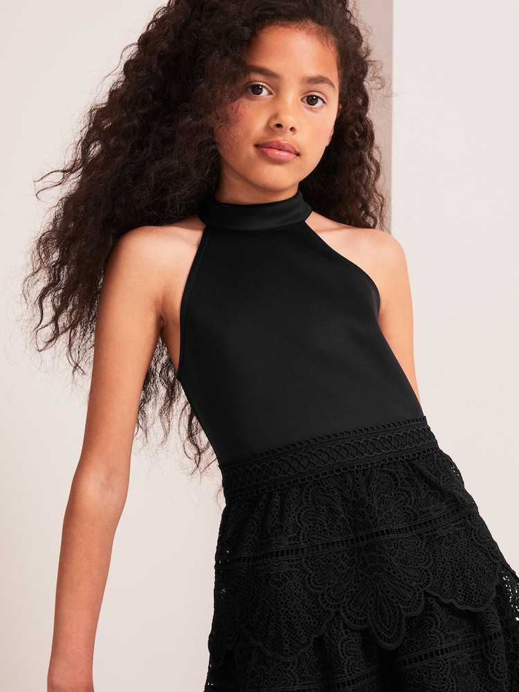 Lipsy Spitzenkleid für besondere Anlässe mit Stufendesign - Bild 4 von 4