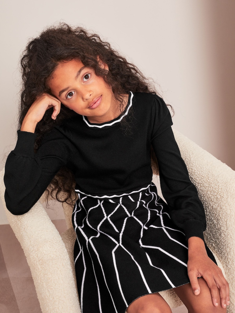 Lipsy Monochrome Check 2in1 Long Sleeve Knitted Dress - Image 4 of 4