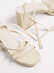 Yours Curve White Wide FIt Wide Fit Chunky Platform Strappy Sandal - Image 4 of 4