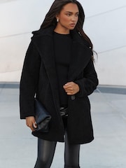 Lipsy Black Oversized Collar Button Pocket Teddy Coat - Image 4 of 4