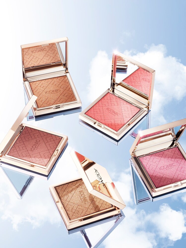 ICONIC London Kissed by the Sun MultiUse Cheek Glow - Image 5 of 5