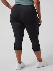 Athleta Black 3/4 Length Saluation High Waisted Pocket Leggings - Image 5 of 6