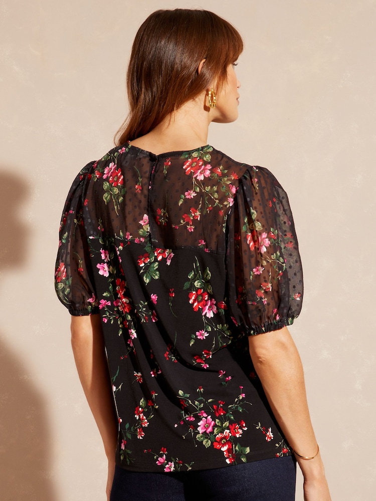 Love & Roses Black Floral Scallop Dobby Yoke Round Neck Short Sleeve Jersey Top - Image 2 of 4