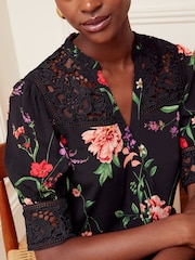 Love & Roses Black Floral Printed Lace Yoke V Neck Short Sleeve Blouse - Image 2 of 4