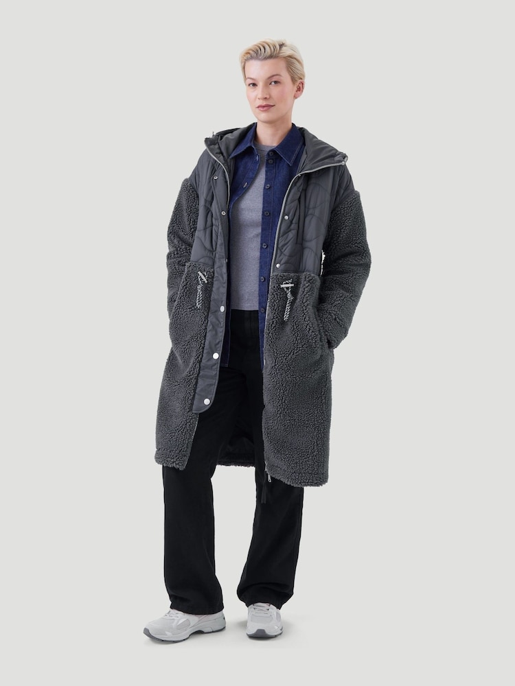 Kaldtvaer Grey Floro Long Teddy Borg Coat - Image 2 of 5