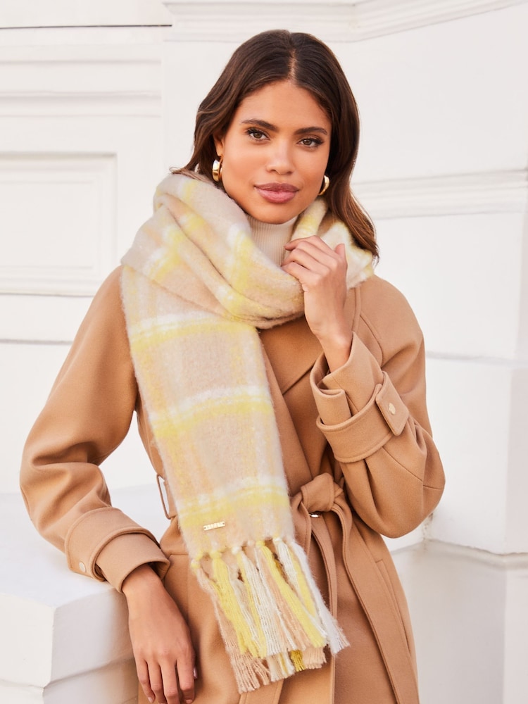 Lipsy Camel Super Soft Chunky Brushed Large Scarf - Image 2 of 3 Lipsy Camel Super Soft Chunky Brushed Large Scarf - Image 2 of 3