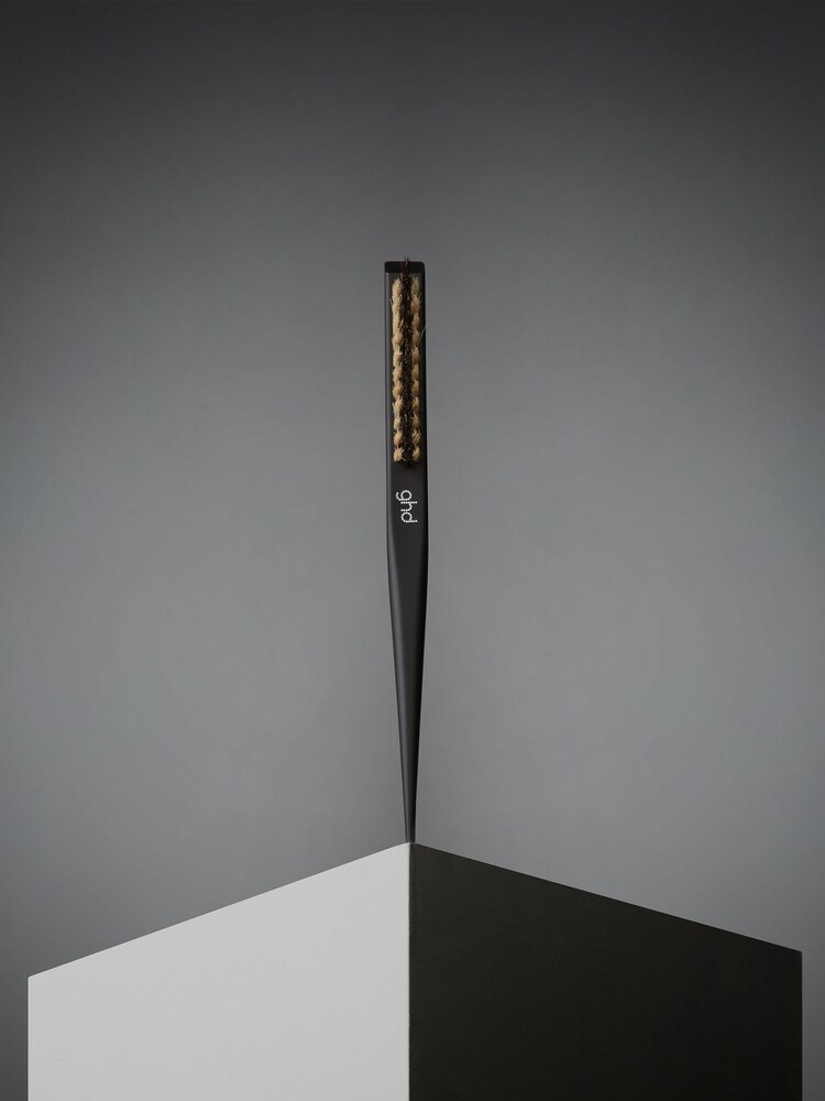 ghd The Final Touch - Narrow Dressing Brush - Image 2 of 5