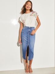 Lipsy Cream Shoulder Detail  T-Shirt - Image 3 of 4
