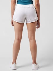 Athleta White Mesh Mid Rise 4" Pocket Running Shorts - Image 2 of 6