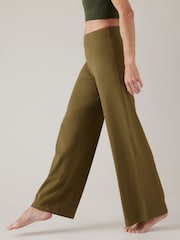 Athleta Green Elation Wide Leg Trousers - Image 2 of 4
