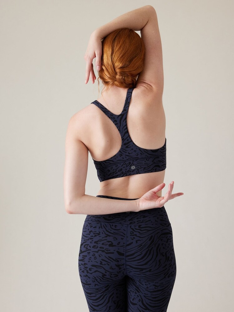 Athleta Blue A-C Cup Transcend Plunge Low Impact Sports Bra - Image 2 of 4 Athleta Blue A-C Cup Transcend Plunge Low Impact Sports Bra - Image 2 of 4