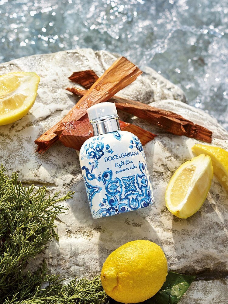 Dolce&Gabbana Light Blue Summer Vibes Pour Homme Eau de Toilette 75ml - Image 2 of 4