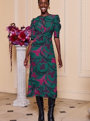 V&A | Love & Roses Green Floral Printed Ruched Sleeve V Neck Midi Dress - Image 4 of 4