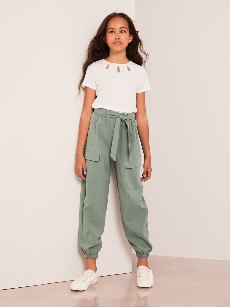 Белый - Lipsy Eyelet Short Sleeve Top (5-16yrs) - Изображение 2 из 4 Белый - Lipsy Eyelet Short Sleeve Top (5-16yrs) - Изображение 2 из 4