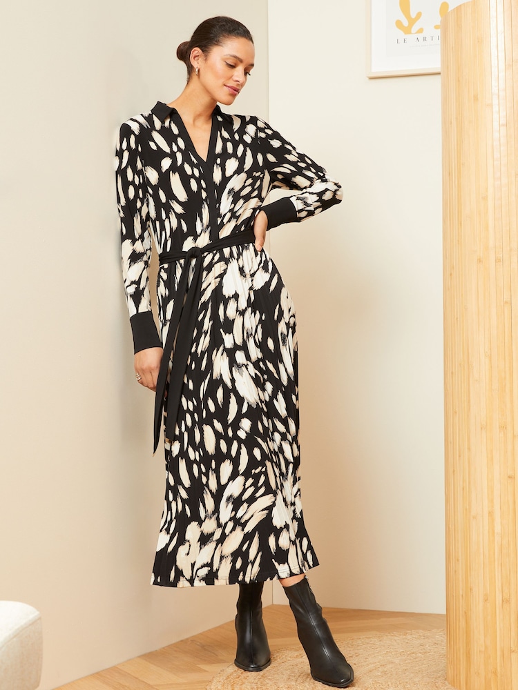 Love & Roses Black Animal Petite Jersey Pleated Belted Midi Summer Shirt Dress - Image 4 of 4 Love & Roses Black Animal Petite Jersey Pleated Belted Midi Summer Shirt Dress - Image 4 of 4