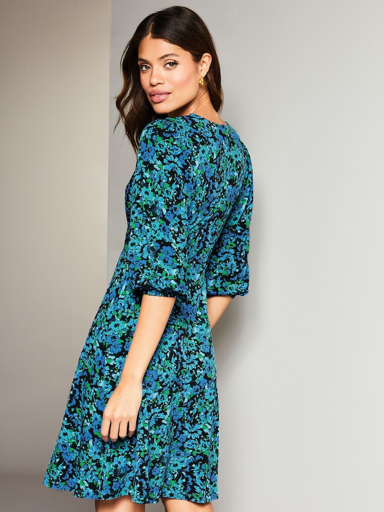 Lipsy Blue Ditsy Floral Jersey Underbust Puff Sleeve Mini Dress - Image 2 of 4