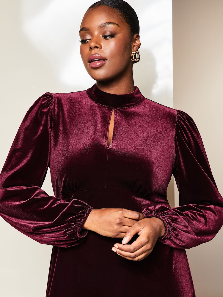 Lipsy Berry Red Curve Velvet Long Sleeve High Neck Key Hole Mini Dress - Image 4 of 4