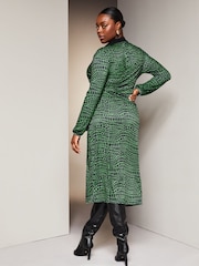 Lipsy Green Curve Jersey Wrap V Neck Ruched Hardware Midi Shirt Dress - Image 2 of 4