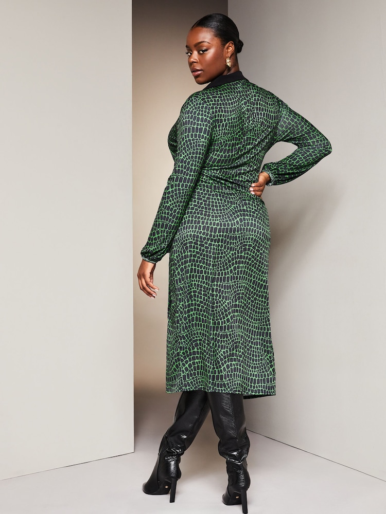 Lipsy Green Curve Jersey Wrap V Neck Ruched Hardware Midi Shirt Dress - Image 2 of 4