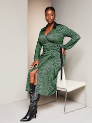 Lipsy Green Curve Jersey Wrap V Neck Ruched Hardware Midi Shirt Dress - Image 3 of 4