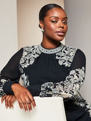Lipsy Black/White Curve Placement Printed Long Sleeve Shift Mini Dress - Image 4 of 4