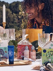 L'Occitane Delicate Cherry Blossom Stocking Filler - Image 2 of 2