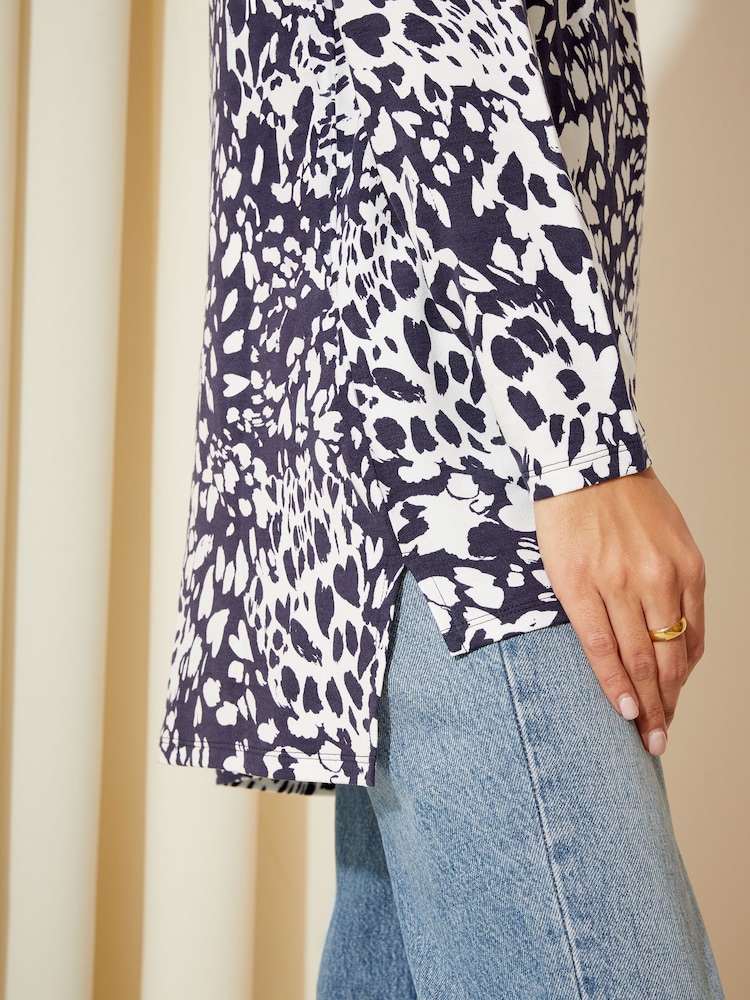 Friends Like These Blue Leopard Animal Soft Jersey V Neck Long Sleeve Tunic Top - Image 4 of 4