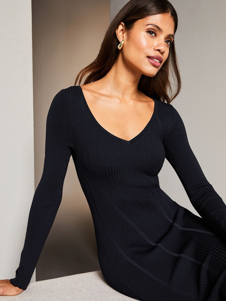 Lipsy Navy Blue Long Sleeve V Neck Ribbed Bodycon Midi Dress - Image 3 of 3 Lipsy Navy Blue Long Sleeve V Neck Ribbed Bodycon Midi Dress - Image 3 of 3