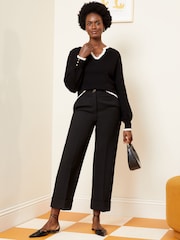 Love & Roses Black Contrast V Neck Long Sleeve Knitted Jumper - Image 4 of 4