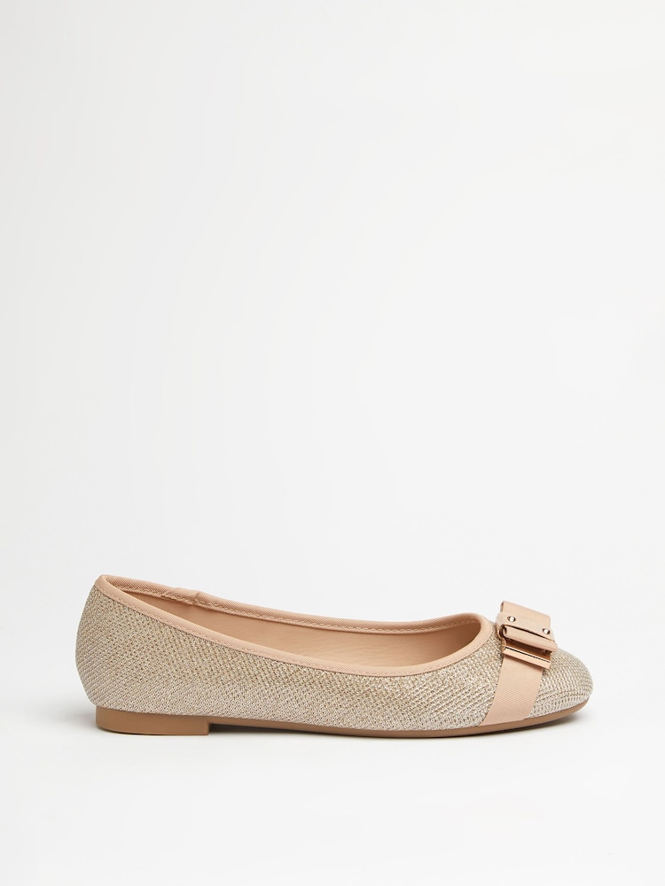 Lipsy Gold Regular Fit Flat Bow Ballet Pumps - Image 4 of 4