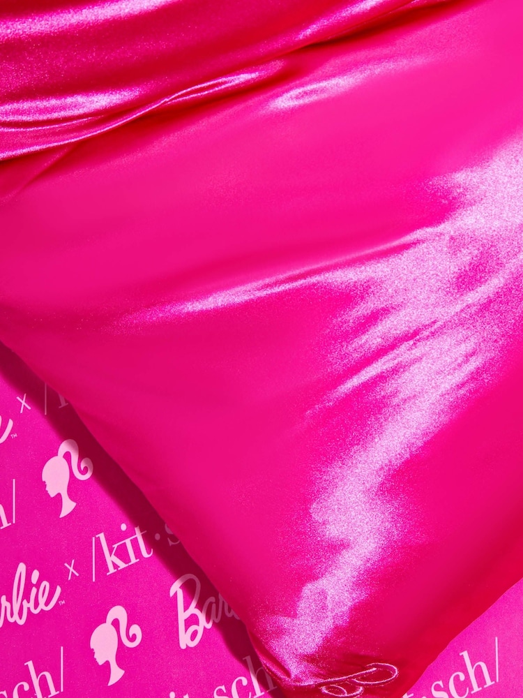 Kitsch Barbie Pink Satin Pillowcase - Image 5 of 5
