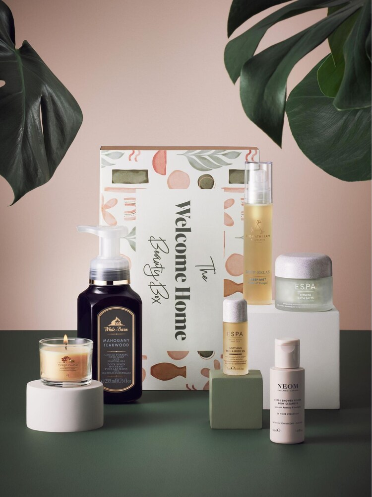 Welcome Home Beauty Box (Worth Over £74) - Image 1 of 1 Welcome Home Beauty Box (Worth Over £74) - Image 1 of 1