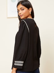 Love & Roses Black Contrast Trim 3/4 Sleeve Jersey T-Shirt - Image 3 of 4
