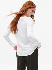 Gap White Breathe Long Sleeve Crew Neck T-Shirt - Image 2 of 2