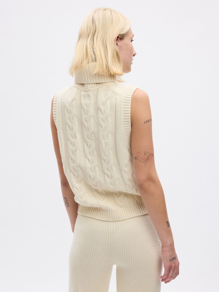 Gap Cream Cable Knit Turtle Neck Sleeveless Jumper - Image 2 of 2