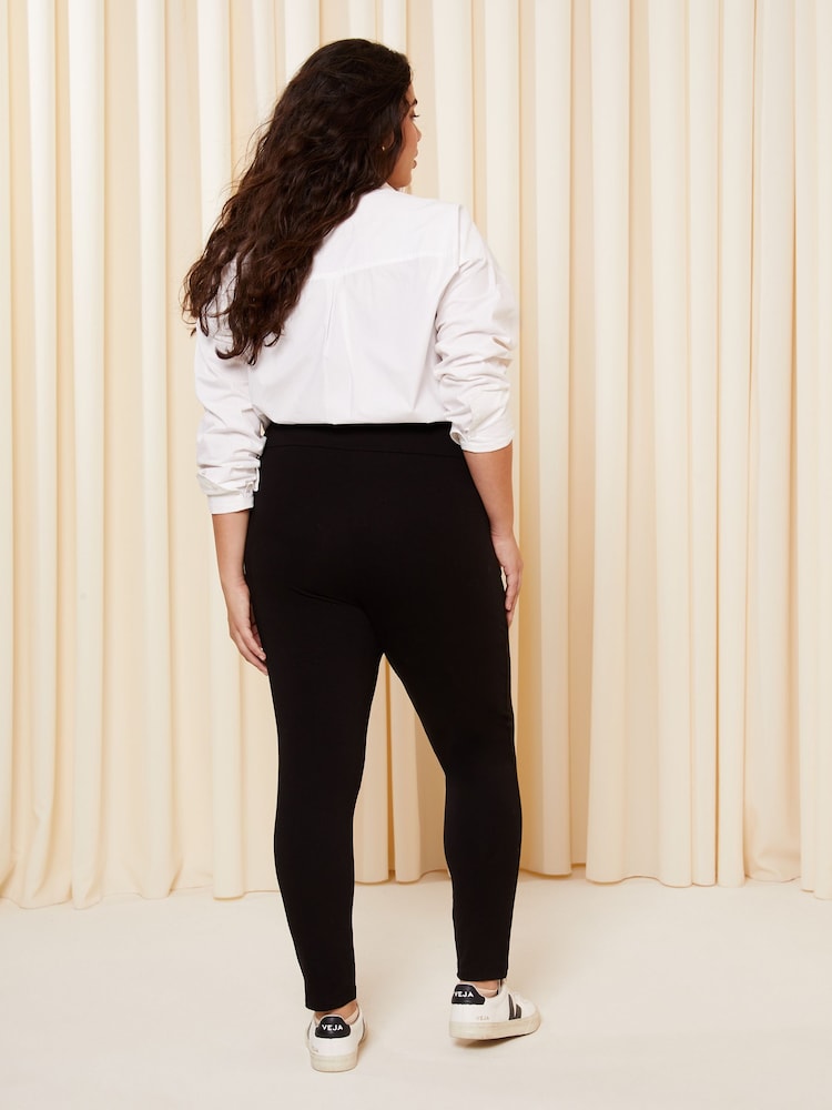 Curves Like These Hüfthohe Leggings - Bild 4 von 4 Curves Like These Hüfthohe Leggings - Bild 4 von 4
