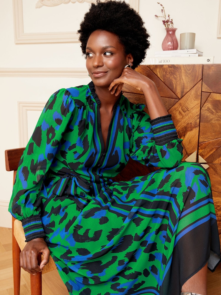 Love & Roses Green Animal Printed V Neck Belted Long Sleeve Midi Dress - Image 4 of 4 Love & Roses Green Animal Printed V Neck Belted Long Sleeve Midi Dress - Image 4 of 4
