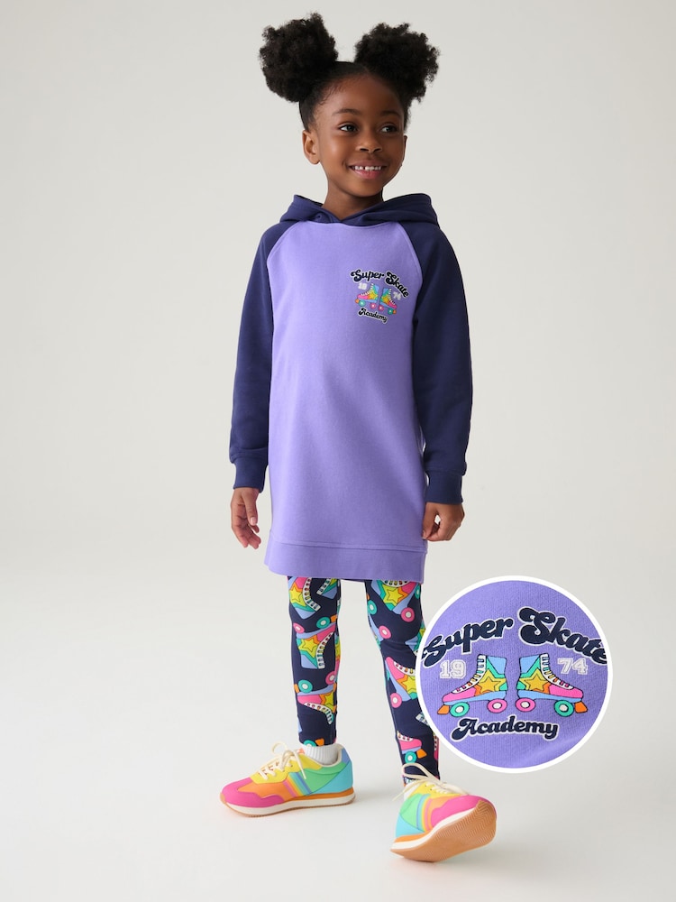 Little Bird By Jools Oliver Set aus Longline-Hoodie und Leggings mit Rollschuhmotiv aus 100 % Baumwolle - Bild 1 von 8 Little Bird By Jools Oliver Set aus Longline-Hoodie und Leggings mit Rollschuhmotiv aus 100 % Baumwolle - Bild 1 von 8