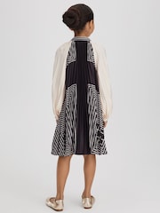 Reiss Navy Bay Teen Printed Pleated Dress - Image 5 of 6