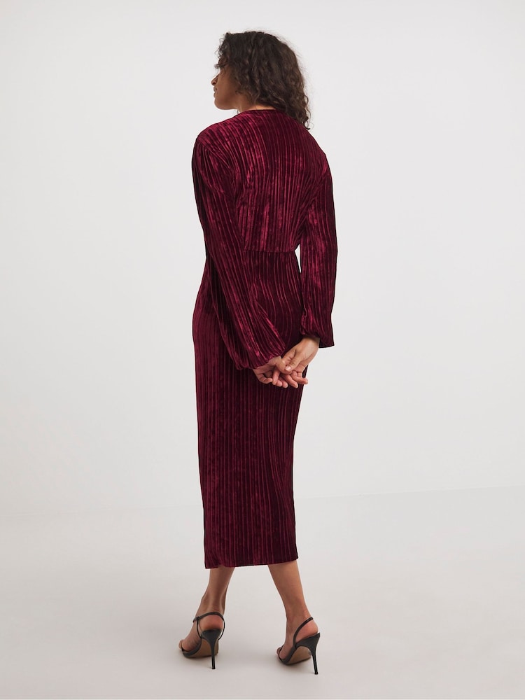 JD Williams Red Satin Wrap Dress - Image 2 of 4